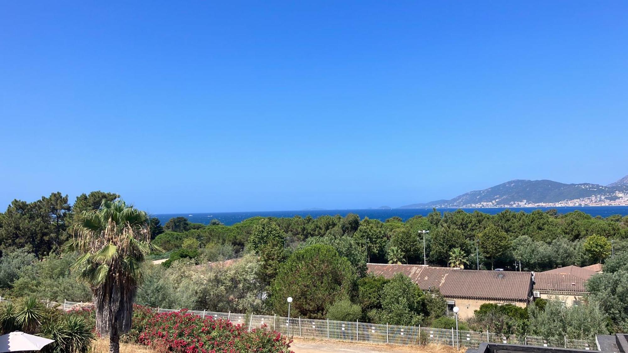 Porticcio Vacations - Terrasse, Piscine, Jacuzzi, Clim - By Tgb Apartment Luaran gambar
